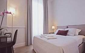 Gemini suites Navona